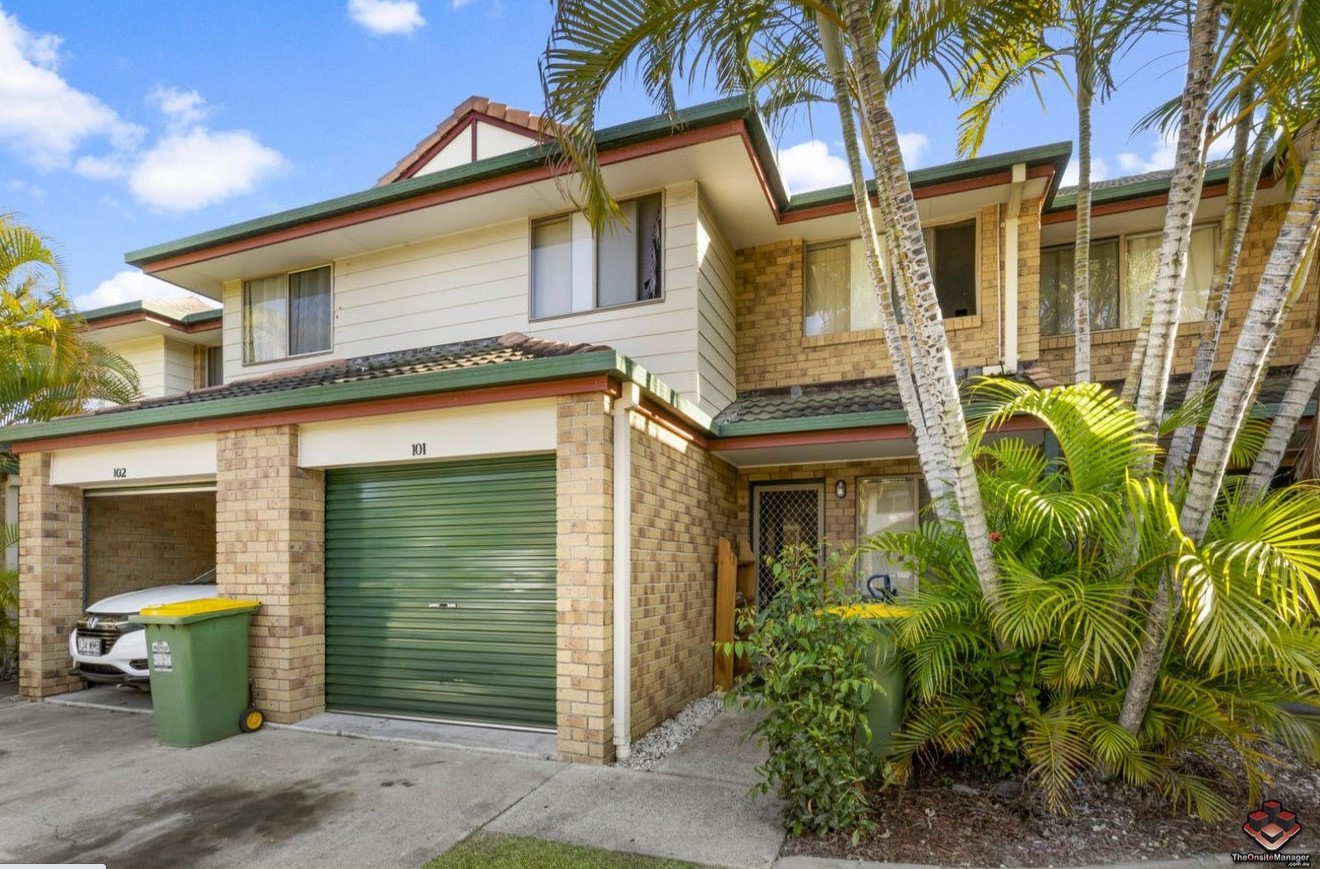Looking for a 5 Star Investment! 1) Long term Tenant, 2) Family friendly facilities,3) Central Location, 4) Low outgoings, 5) Security onsite managed.